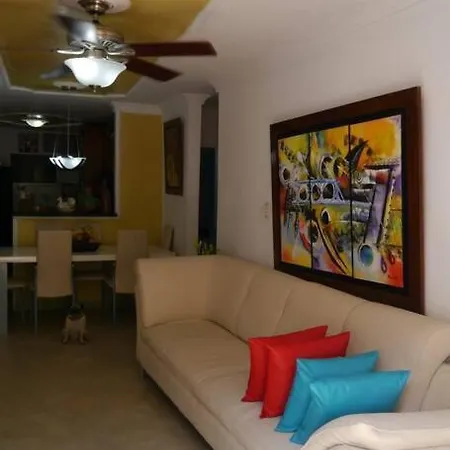 Apartamento Confortable Y Apartamento Centro Ciudad Amurallada Cartagena